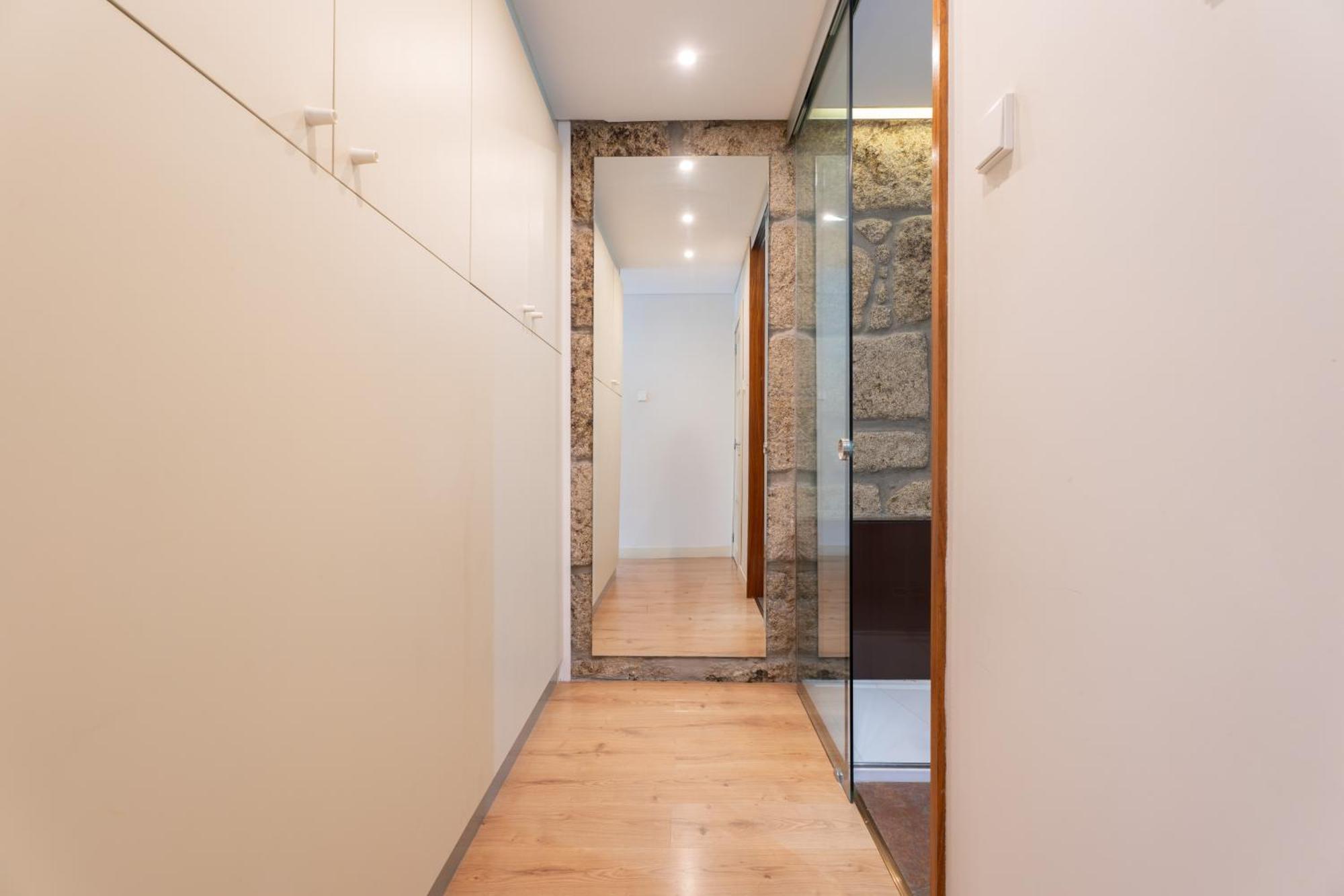 포르투 Host Wise - Colorful Bright Flat With Balcony 아파트 객실 사진