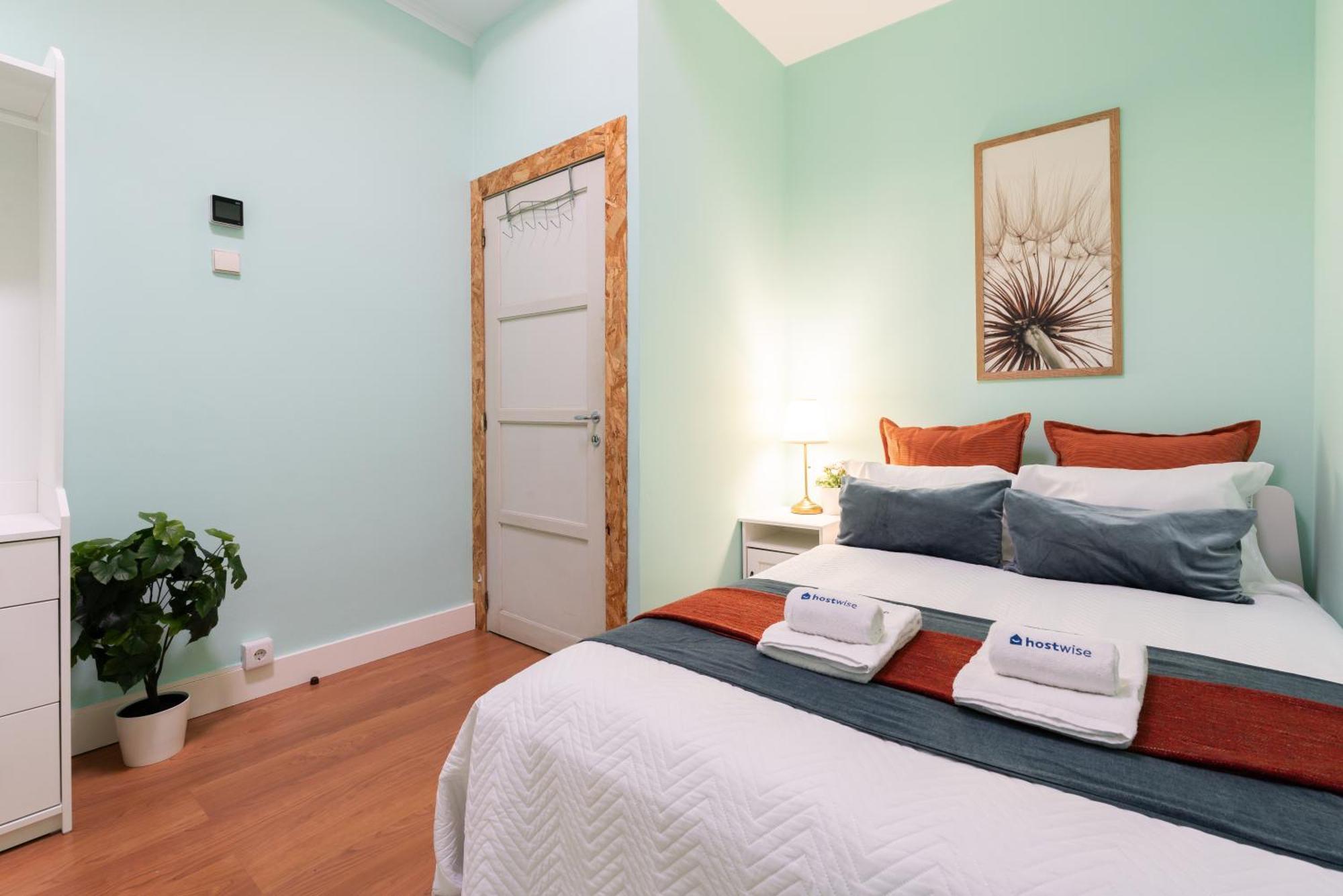 포르투 Host Wise - Colorful Bright Flat With Balcony 아파트 객실 사진