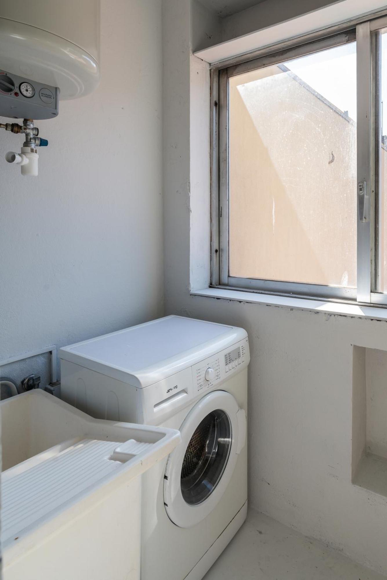 포르투 Host Wise - Colorful Bright Flat With Balcony 아파트 객실 사진